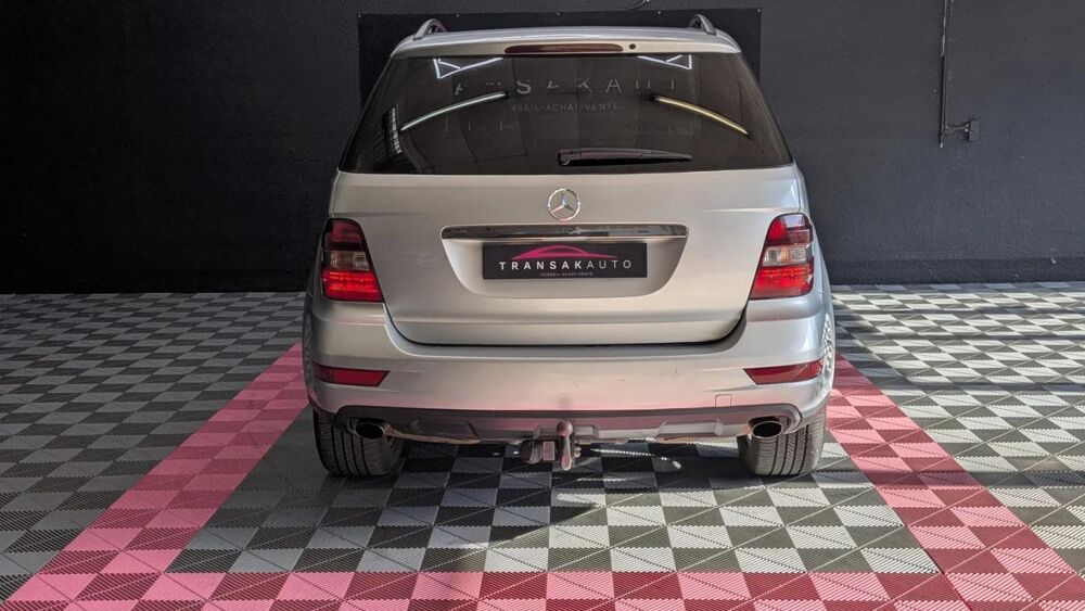 Classe M Benz ML 300 CDI 190cv BlueEfficiency Sport Mercedes-Benz 2009 occasion 73000 Chambery