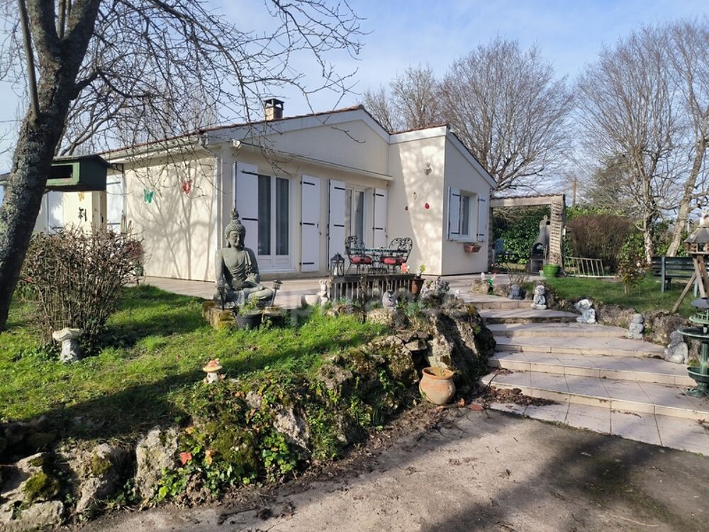 Vente Maison Dpt Charente Maritime (17), à vendre proche de SAINTES maison P5 de 117 m² - Terrain de 2 698,00 m² Chaniers