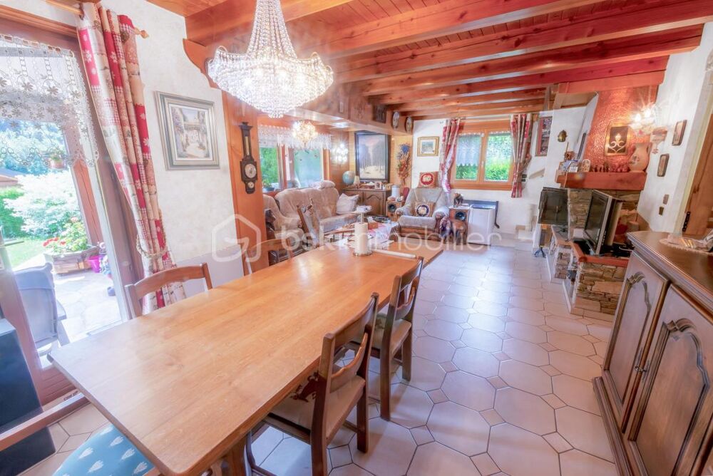 VALLÉE DE CHAMONIX - CHALET AVEC JARDIN - 5 PIÈCES, 4 CHAMBRES - CALME, ENSOLEILLÉ - VUE MONT-BLANC