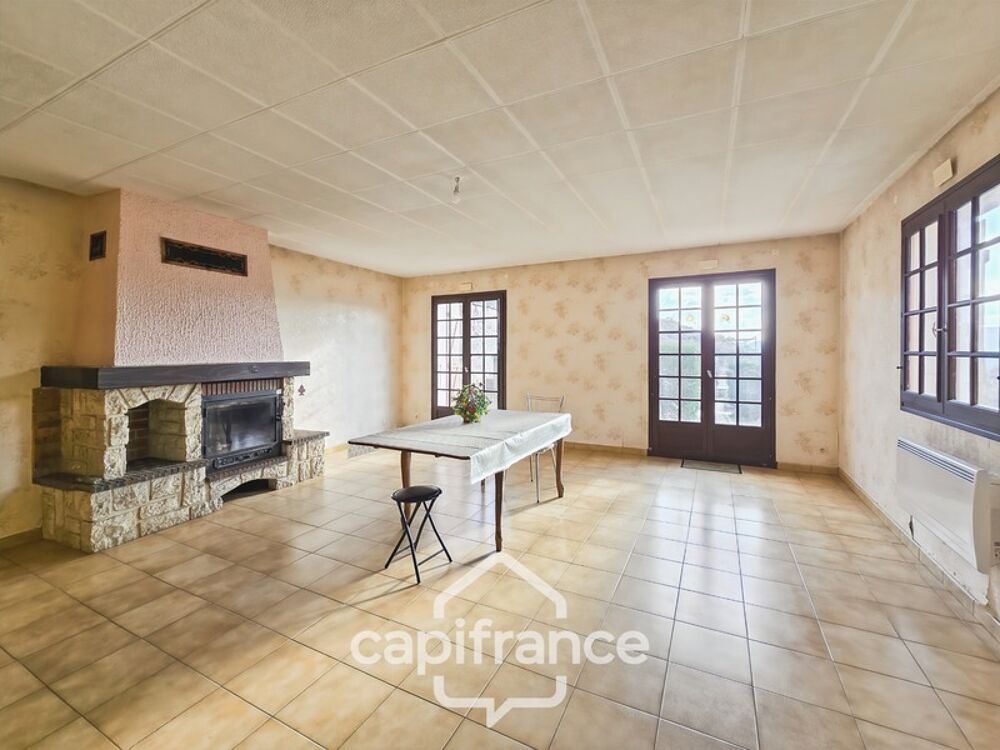 Maison 4 pièces 95 m² · à Laveyron · 95 m² · 155 000 €