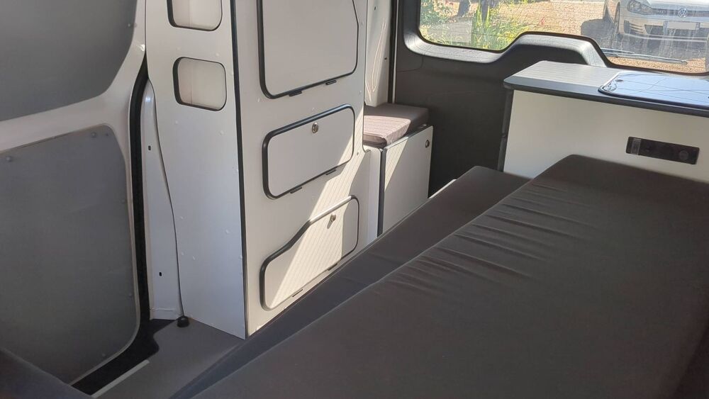 Vivaro Van Am&eacute;nag&eacute; 2.0 120 Pack Clim - Premi&egrave;re main 2021 occasion 28100 Dreux