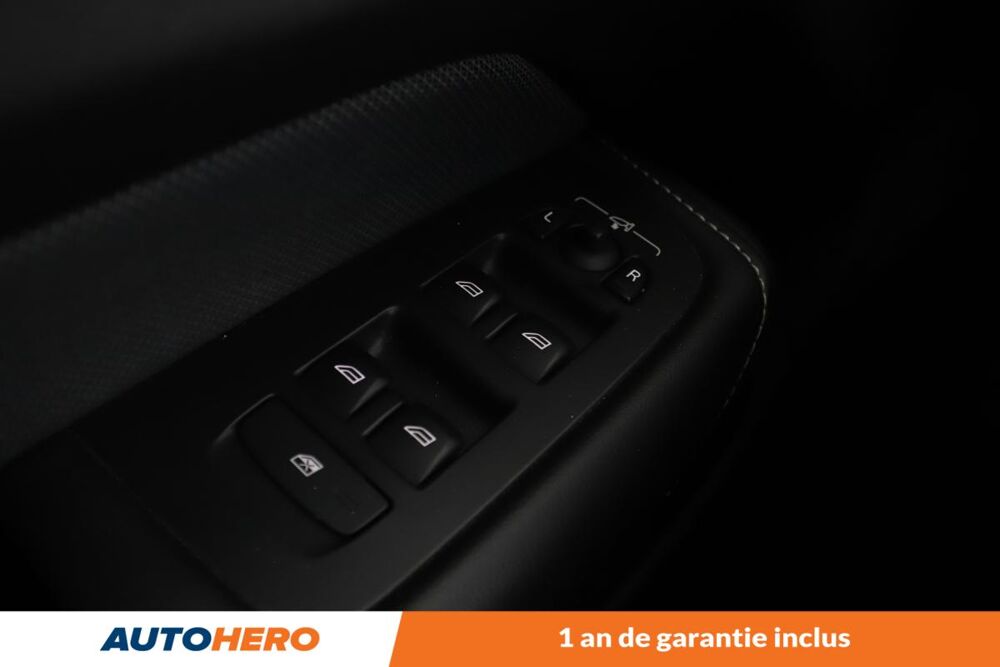 XC60 2.0 D4 AdBlue R-Design Geartronic 8 190 ch 2019 occasion 92130 Issy-les-Moulineaux