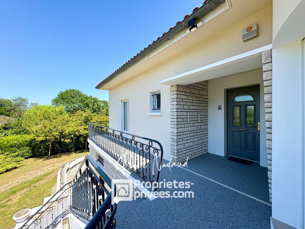 Maison Les Eglisottes Et Chalaures 6 pièces 5 chambres