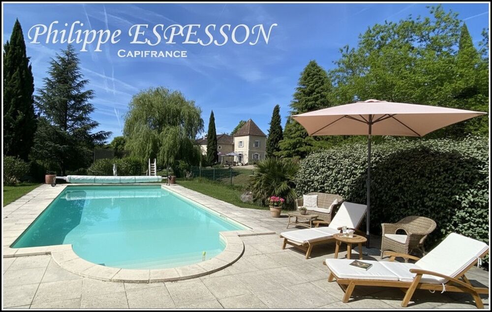DOMAINE D'EXCEPTION AVEC PISCINE SUR UN PARC DE 8 HECTARES AVEC AOC