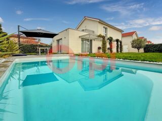  Maison  vendre 5 pices 142 m