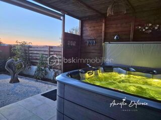  Maison  vendre 6 pices 135 m