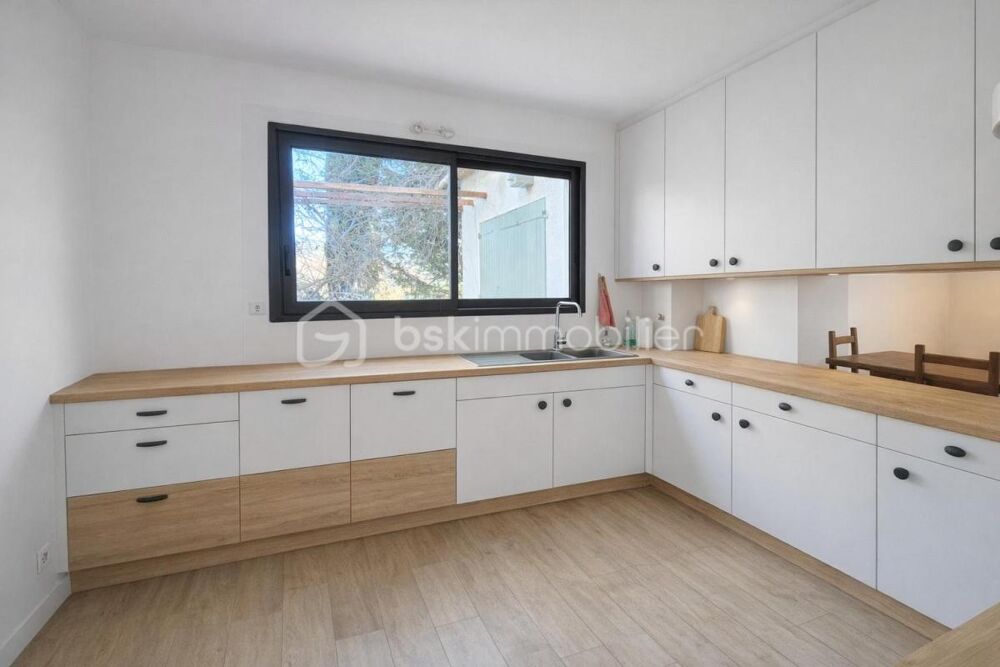 GAREOULT: MAISON DE PLAIN-PIED DE 90 M2 SUR UN TERRAIN DE 1650 M2