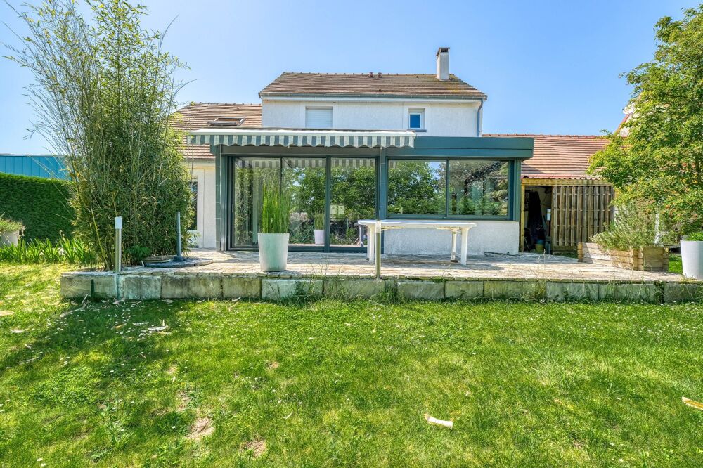 Vente Maison Christophe Michaudelle – CAPIFRANCE - vous propose à JUILLY : maison - 7 pièces - 175 m² - 5 chambres - grandes pièces de vie av Saint mard