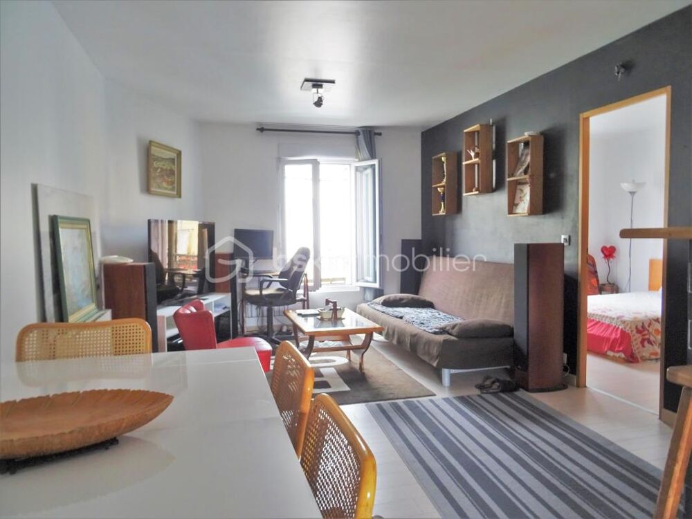 Appartement deux pièces, avec tout le charme d'une maison en plus!
