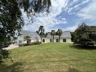  Maison � vendre 9 pi�ces 220 m�