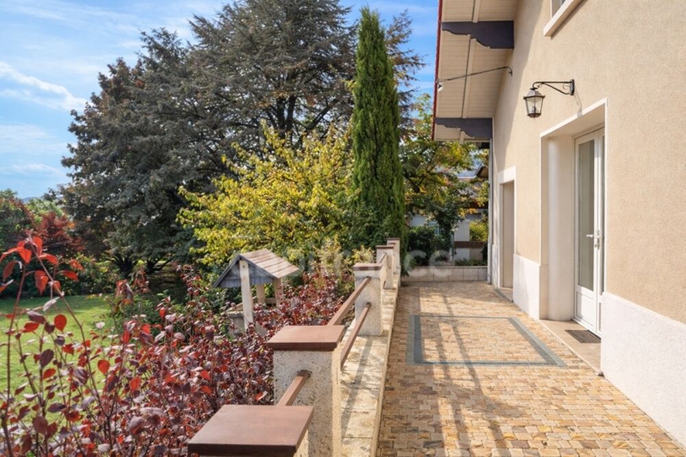 Vente Propriété/Château BEYNOST propriété de 223.7m2 habitable avec vue panoramique sur 1800m2 de terrain à vendre  (01) Beynost