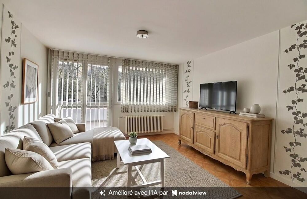 Vente Appartement Saint-Étienne 42100 Quartier Bellevue Solaure Appartement 60 m² 2 chambres  au 1er étage sur 8 avec ascenseur. CAVE Saint etienne