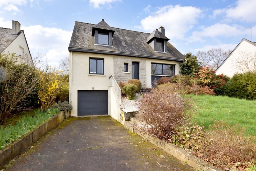 Maison familiale rénovée  135 m²  6 chambres  sous-sol complet  terrain 747 m²