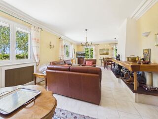  Maison à vendre 7 pièces 179 m²