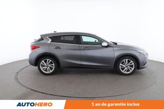 Q30 1.5d Premium DCT 109 ch 2017 occasion 92130 Issy-les-Moulineaux