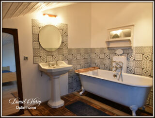  Propri�t�/ch�teau � vendre 10 pi�ces 210 m� Plougourvest