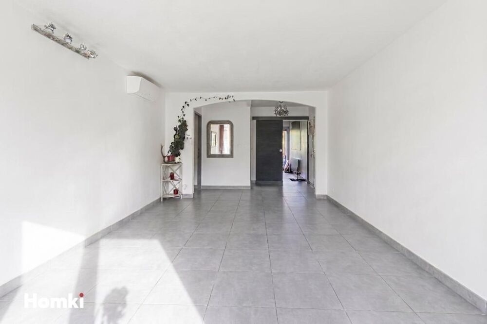 Vente Appartement Appartement T4 de 85 m² à Cagnes-sur-Mer 06800, Avenue de la Gaude Cagnes sur mer