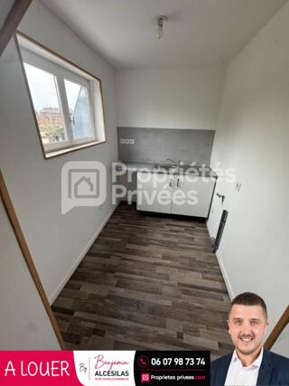  Appartement à louer 2 pièces 33 m²