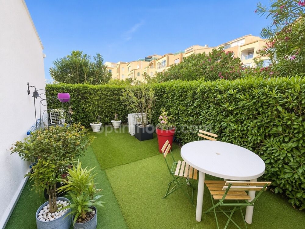 Appartement rénové 30m2 - parking privatif - faibles charges - LE CAP D'AGDE (34)