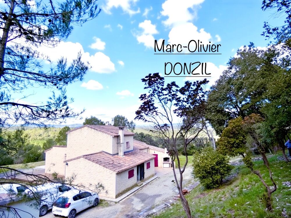 VILLA VACQUIÈRES VUE PANORAMIQUE