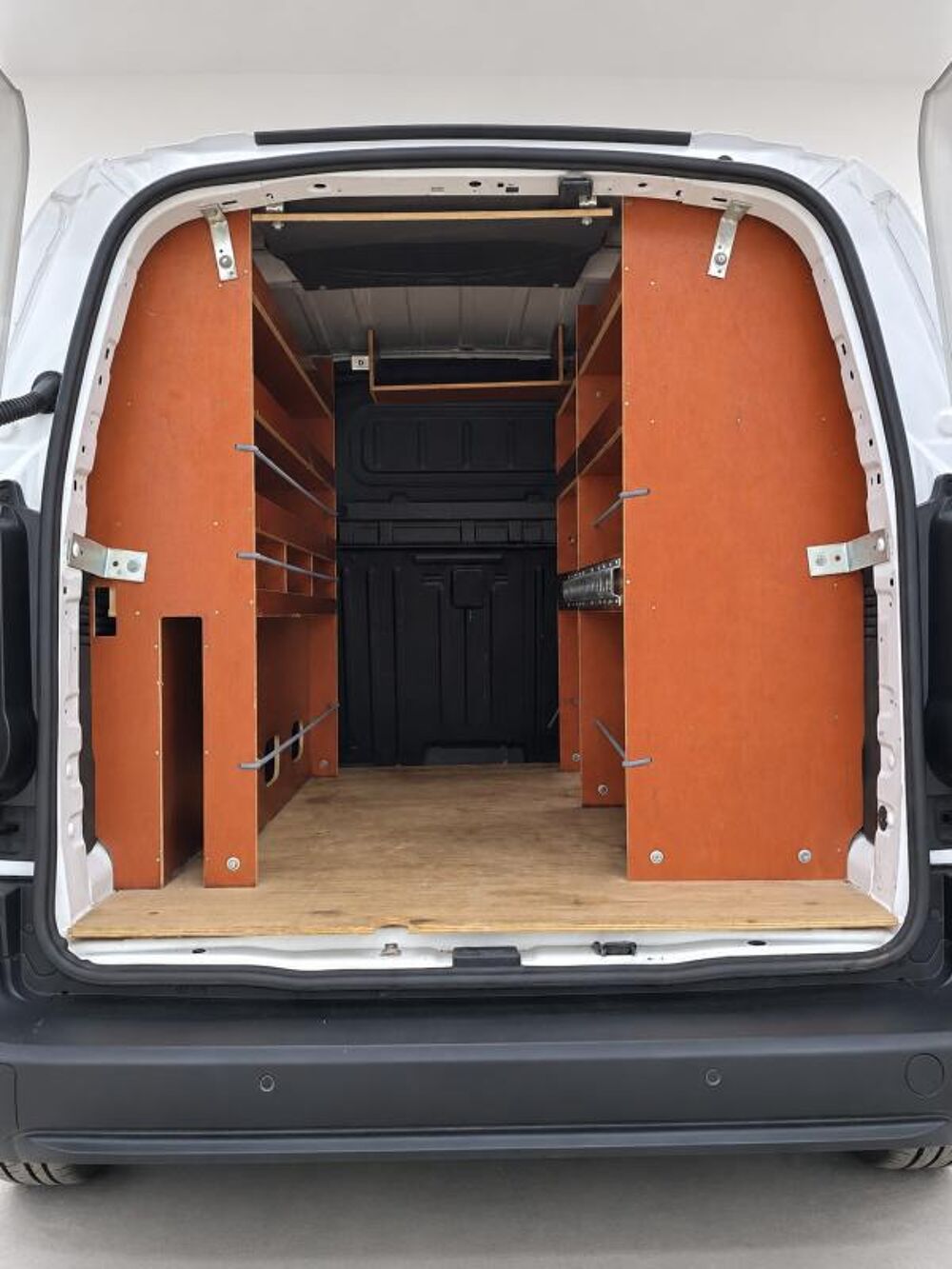 Berlingo 1&deg; Main / 1.5l B HDI 75cv Version Club CLIM/T&eacute;l/R&eacute;gul/Limit 2020 occasion 60430 Abbecourt