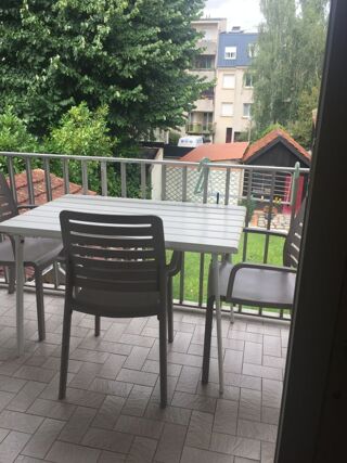  Maison à louer 3 pièces 77 m²