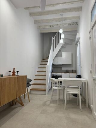  Appartement à louer 2 pièces 33 m²