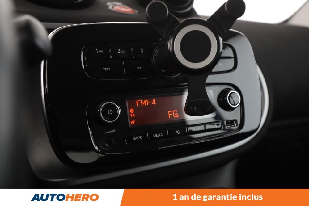 ForTwo 0.9 Passion Twinamic 90 ch 2017 occasion 92130 Issy-les-Moulineaux