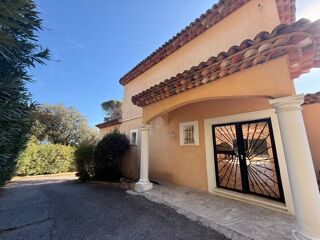  Villa � vendre 6 pi�ces 300 m�