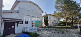  Immeuble à vendre 3 pièces 237 m²