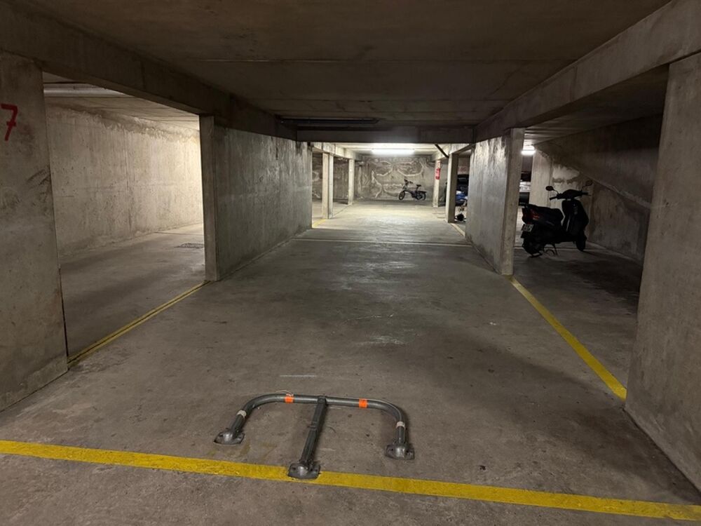 Vente Parking/Garage 75020 PARIS - RUE DU BORRÉGO - PLACE DE PARKING EN SOUS-SOL Paris 20