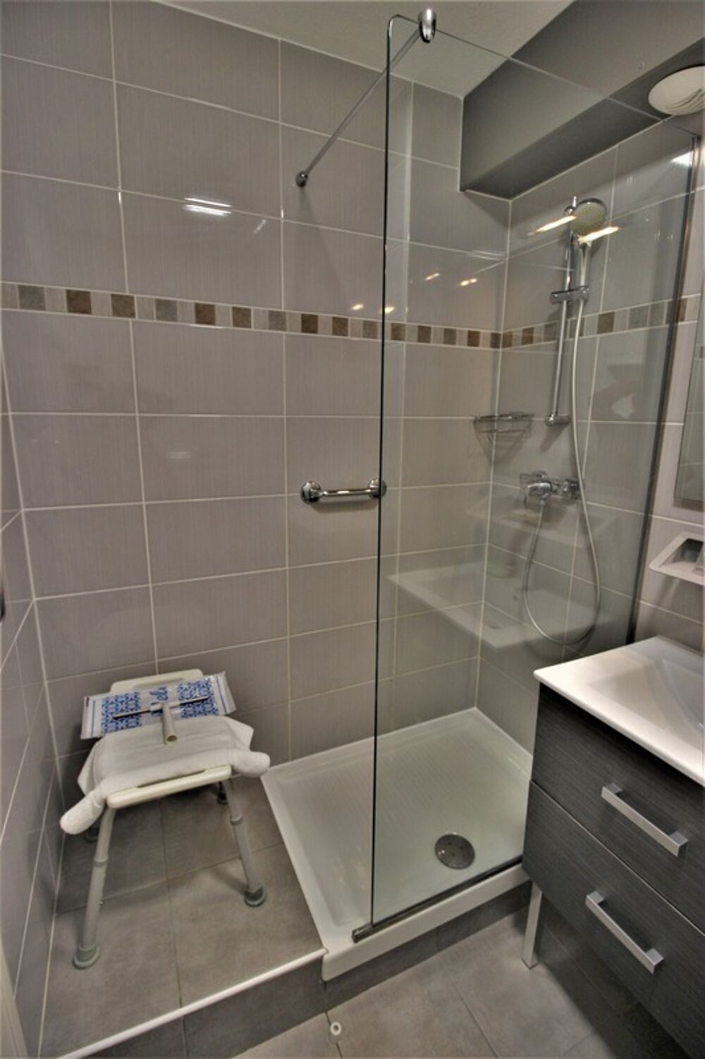 Vente Appartement Studio dans résidence de tourisme thermale prisée avec place de parking extérieur Dax