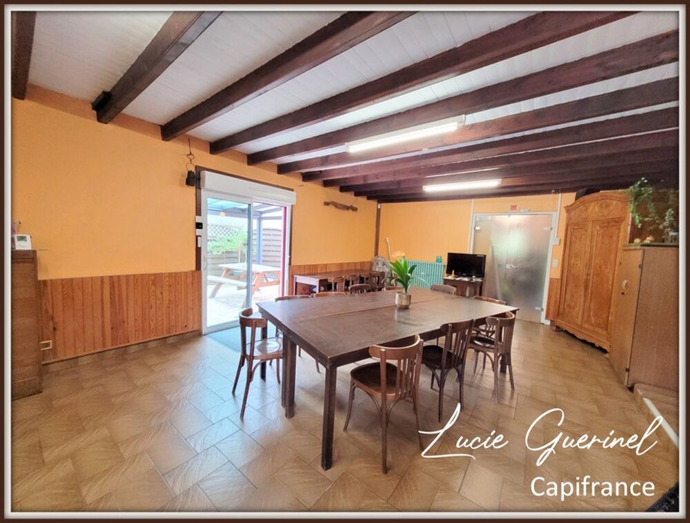 Maison familiale à Soulvache  195 m²  3 chambres  Dépendances  Fort potentiel daménagement