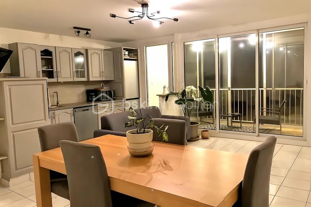 Rennes : T4 rénové de 77m² - Calme et confort