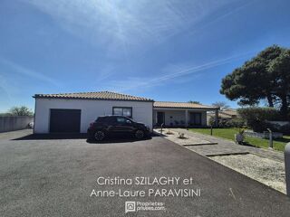  Maison  vendre 9 pices 285 m