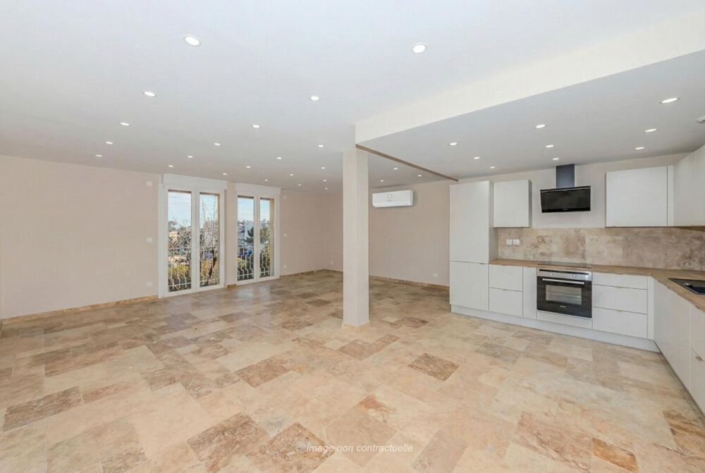 Villa mitoyenne Mougins limite Le Cannet 4 pièces 110 m2, terrasse et jardin
