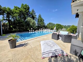  Propriété/château à vendre 7 pièces 160 m²