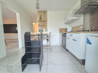  Appartement  vendre 4 pices 80 m