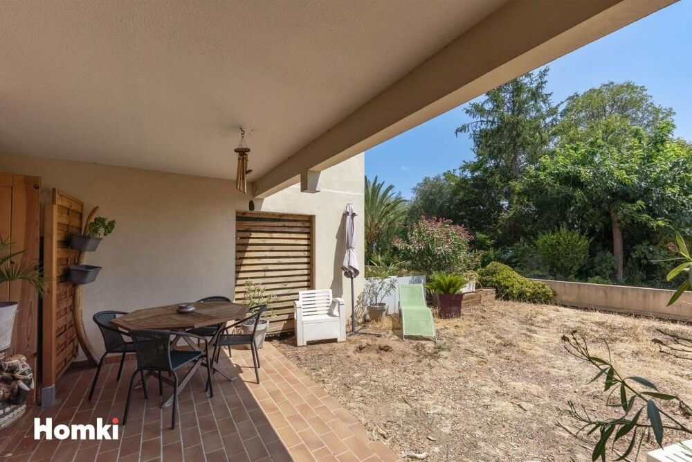 Appartement T3 de 61 m² à Saint-Raphaël 83700