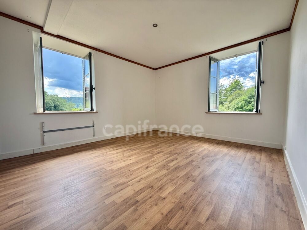 Maison 80 m²  terrain 670 m² - 3 garages - Saint-Just-en-Chevalet