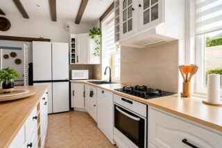  Propriété/château à vendre 8 pièces 301 m²