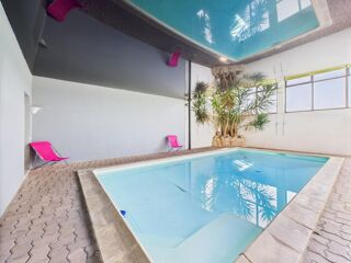  Propri�t�/ch�teau � vendre 15 + pi�ces 680 m�