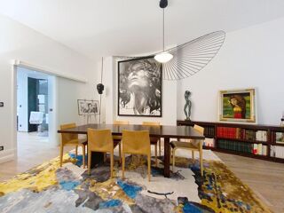  Maison  vendre 8 pices 260 m