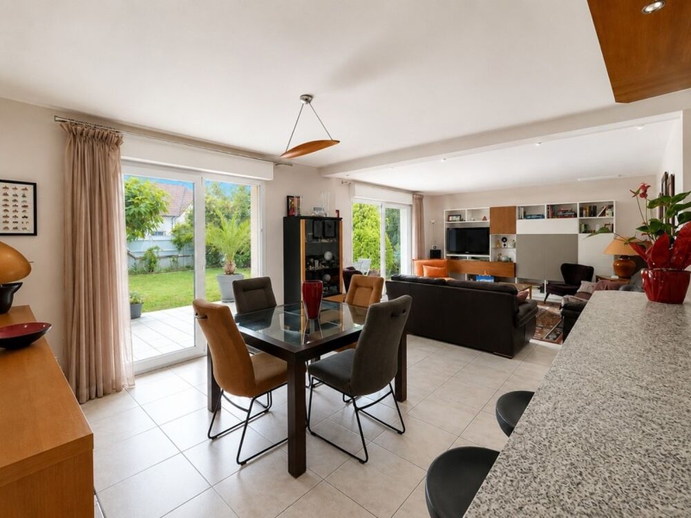 Département Val d'Oise - BESSANCOURT (95) - Maison familiale 7 pièces - 134m² au sol - Sous-sol total - Terrain 583m² avec jardi