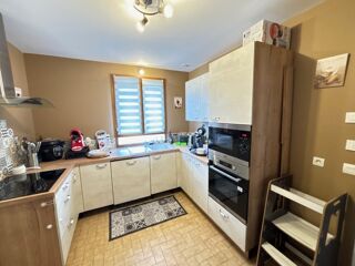  Maison  vendre 4 pices 90 m