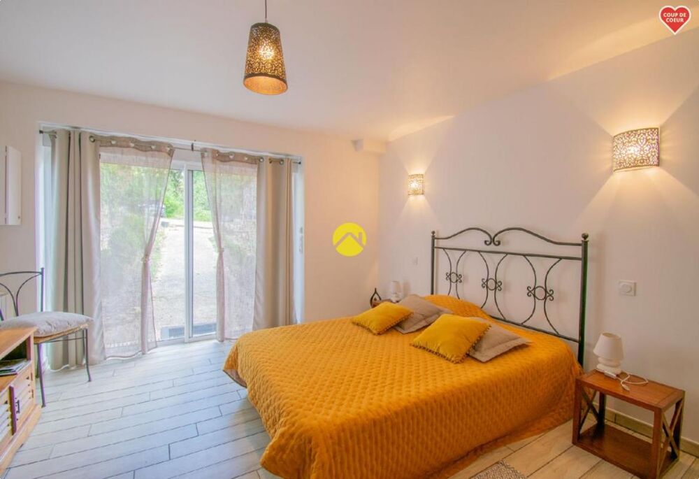 � vendre  Maison Le Buisson-de-Cadouin (24480)