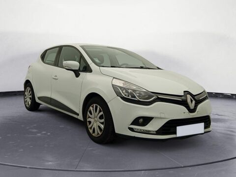 Annonce voiture Renault Divers 8990 €