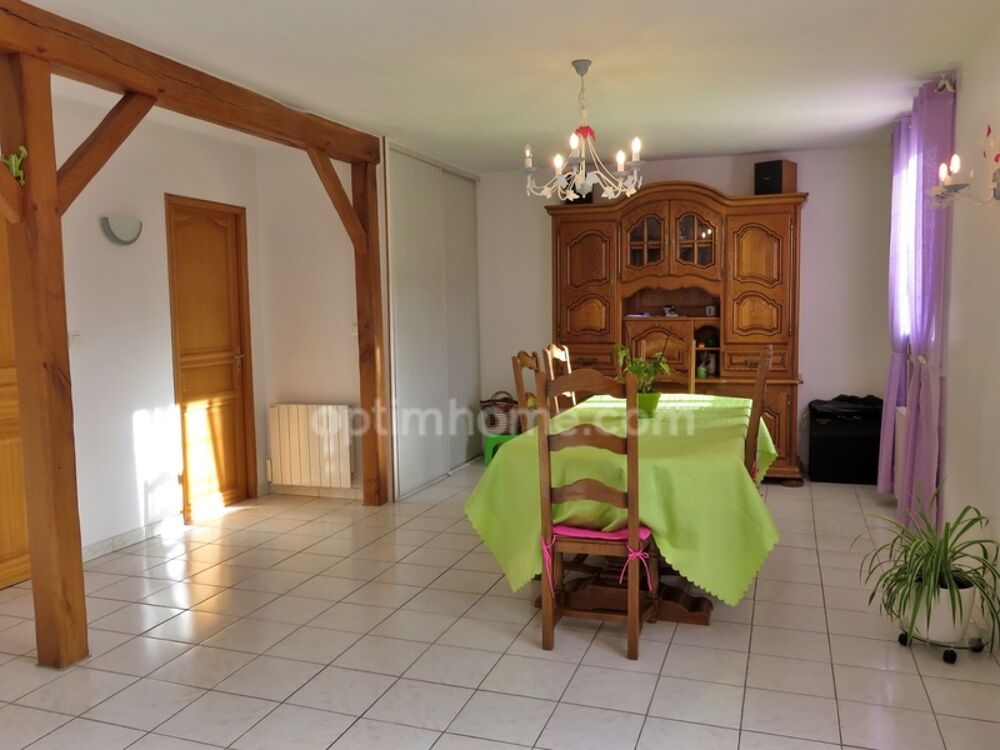 Proche Longnes  Maison familiale 4 chambres avec jardin dans un environnement privilégié à Mondreville - DPE D