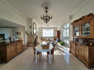  Maison � vendre 11 pi�ces 303 m�