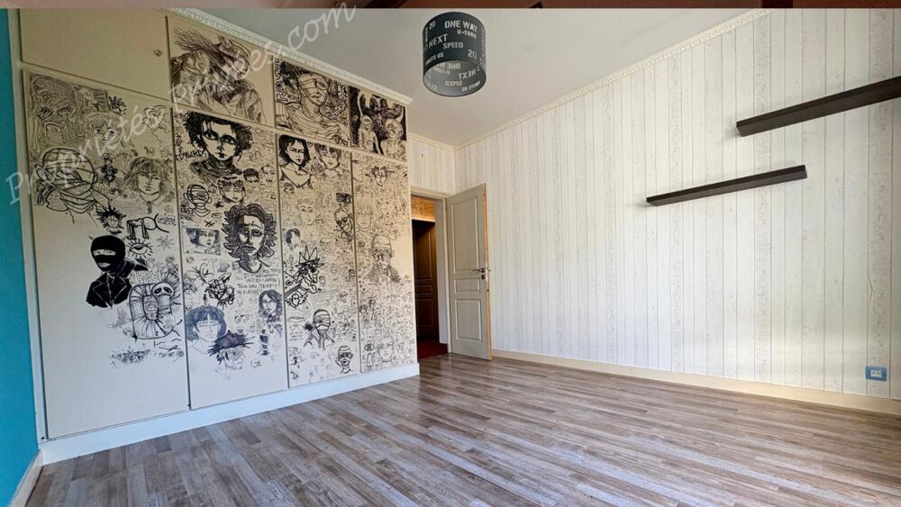 Maison Vineuil 11 pièce(s) 180 m2